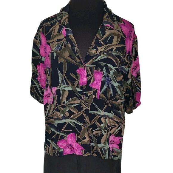 Chico’s Women’s Leaf Print Button Up Top Shirt Pink Black Colorful Sz 2 L EUC - Picture 2 of 7